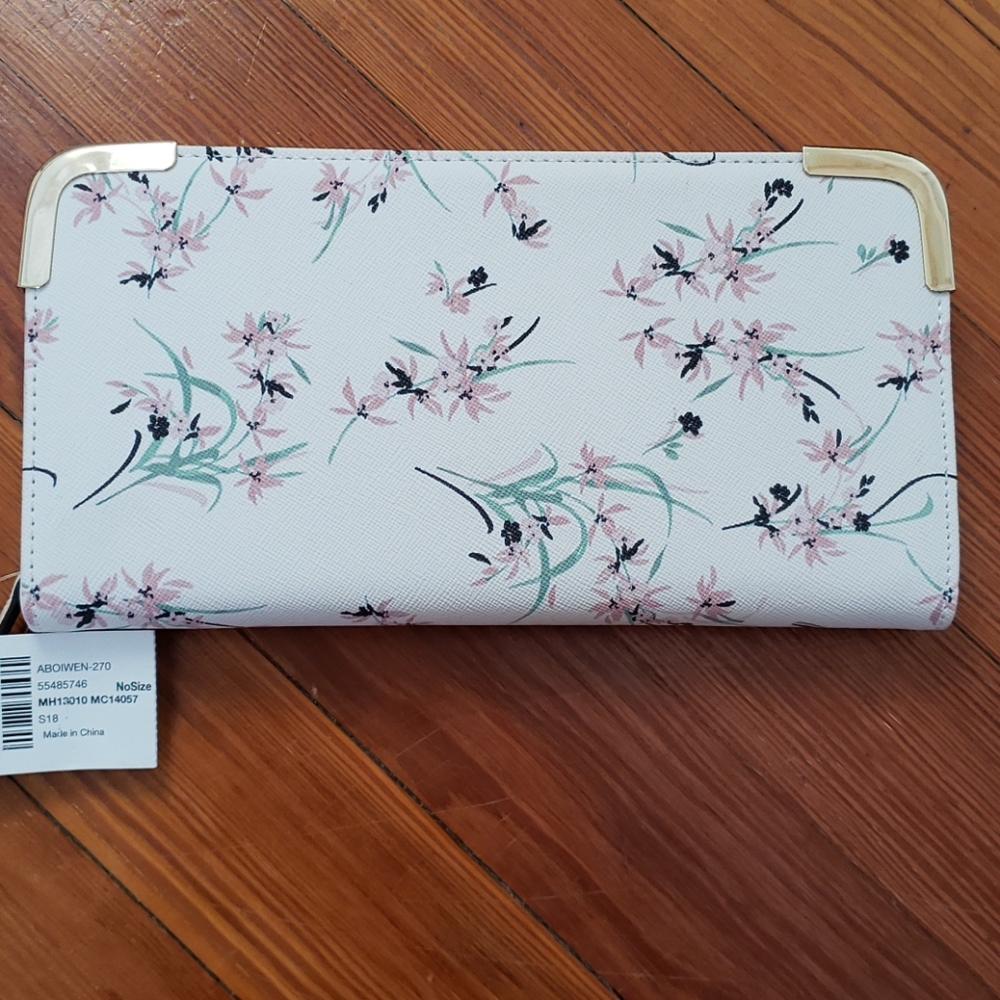 NWT Call it Spring clutch/ wallet